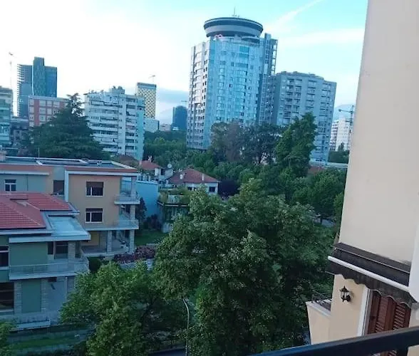 Road Blloku Area Apartment Tirana