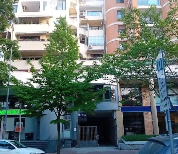 Road Blloku Area Apartment *